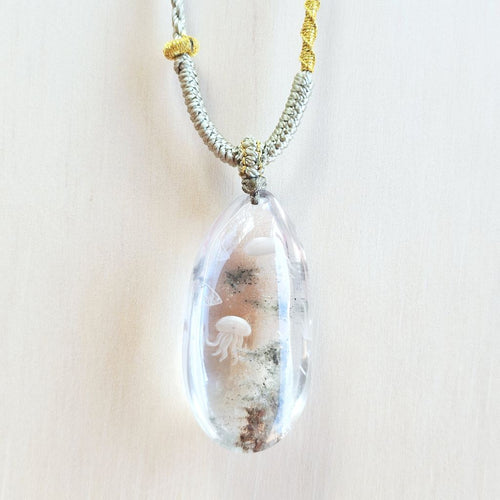 Inclusion Quartz Reverse Etched Jellyfish | Necklace