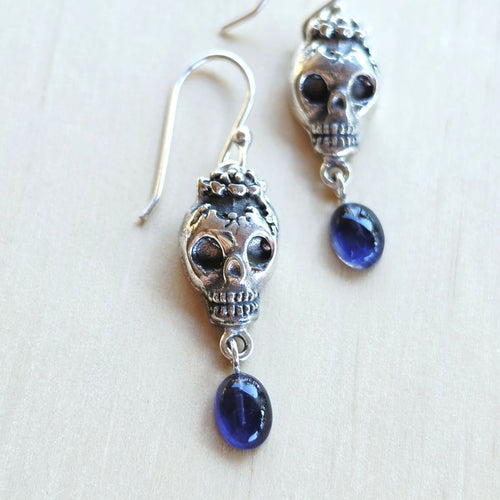 Iolite Skull Earrings | Queen Of Shadows