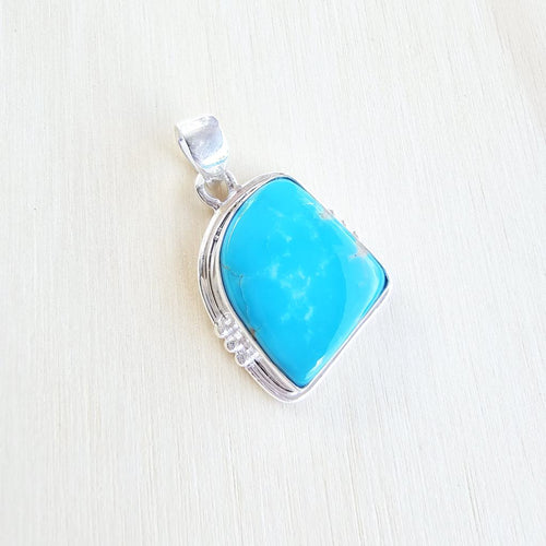 Kingman Turquoise Pendant | Desert Mirage