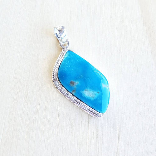 Kingman Turquoise Pendant | Eternal Stillness