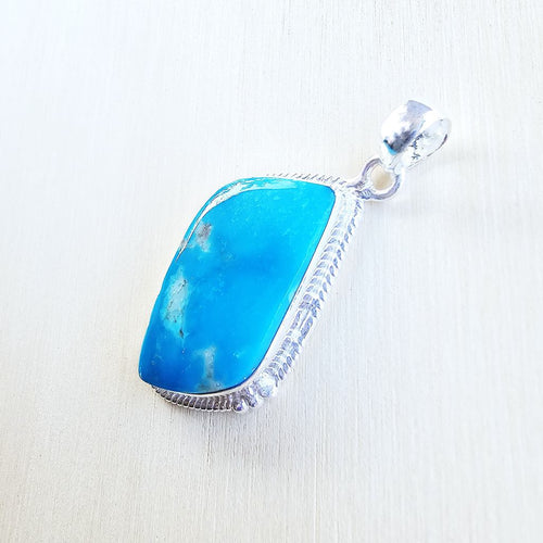 Kingman Turquoise Pendant | Eternal Stillness