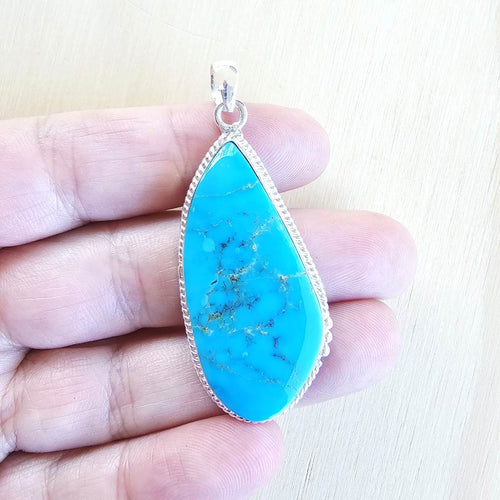 Kingman Turquoise Pendant | Whispers Of The Horizon