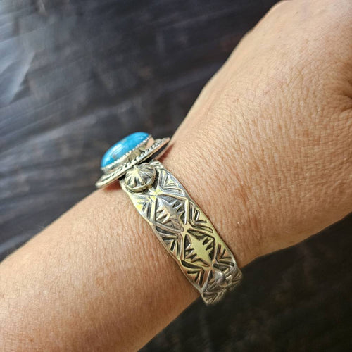 Kingman Turquoise Sterling Silver Cuff | Navajo Art