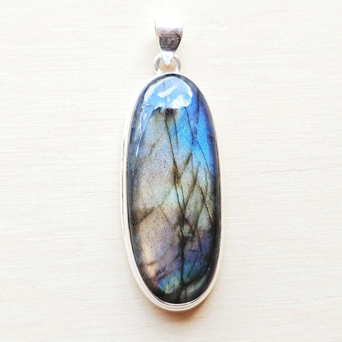 Labradorite Pendant | Inner Spark