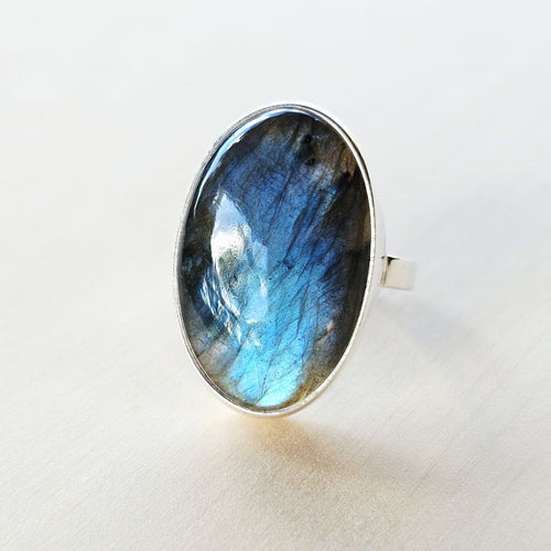 Labradorite Ring | Aurora Essence