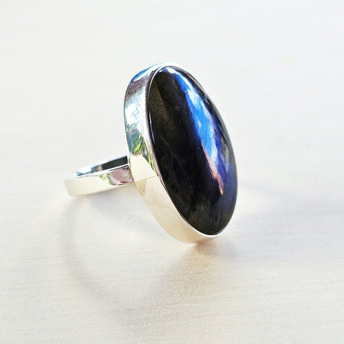 Labradorite Ring | Aurora Essence