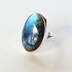 Labradorite Ring | Aurora Essence