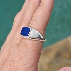 Men’s Lapis Lazuli Sleek Signet Ring – Sterling Silver