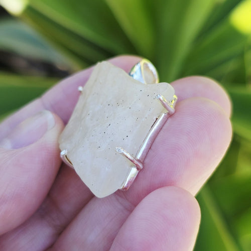 Libyan Desert Glass Pendant | Diamond Desert Key