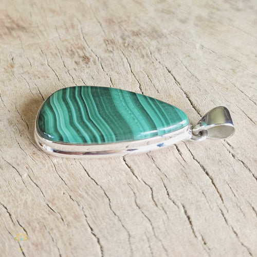 Malachite Pendant | Active Protector