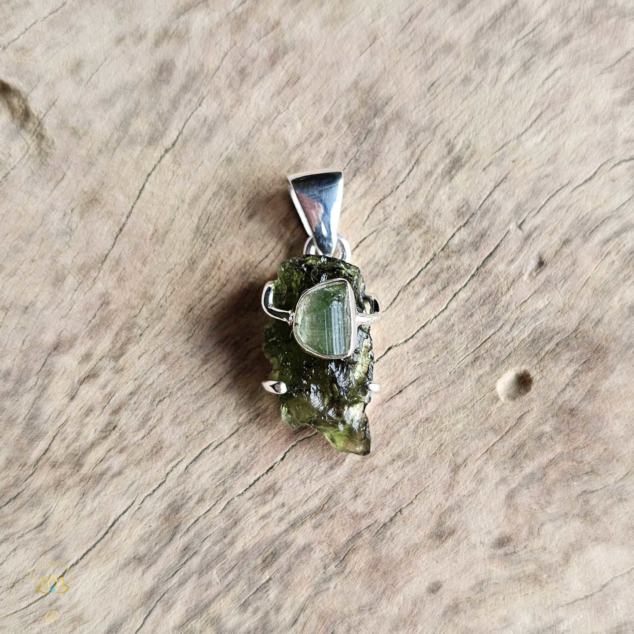 Moldavite jewelry near deals me