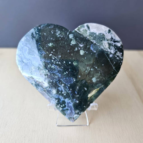 Moss Agate Heart | Nature's Heartbeat