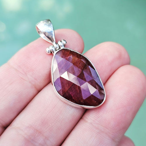Multi Sapphire Faceted Pendant | Sacred Connection