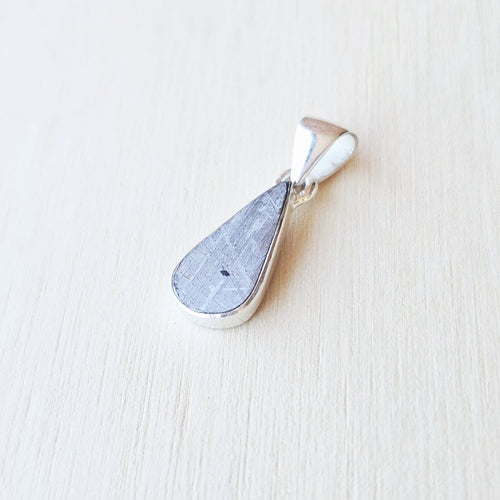Muonionalusta Meteorite Pendant | Galactic Origin