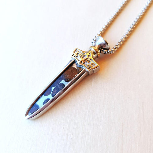 Muonionalusta & Sericho Meteorite Sword Pendant | Astral Dagger