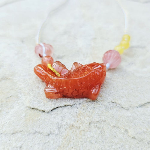 Nanhong Agate Koi Fish Adjustable Necklace | Golden Fortune