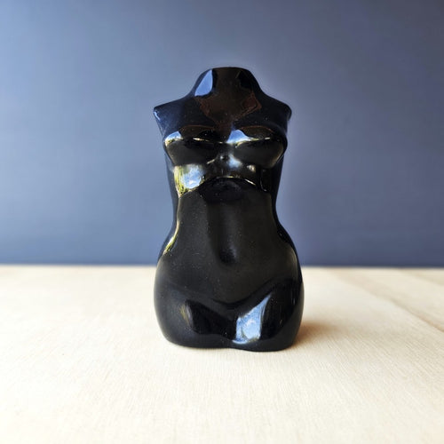 Obsidian Female Body | 510gms