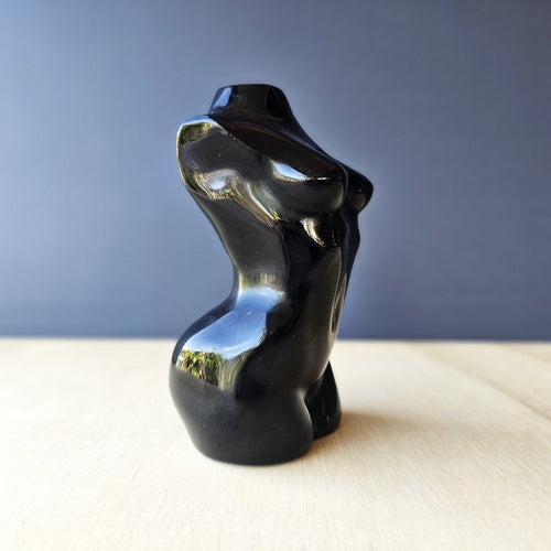 Obsidian Female Body | 510gms