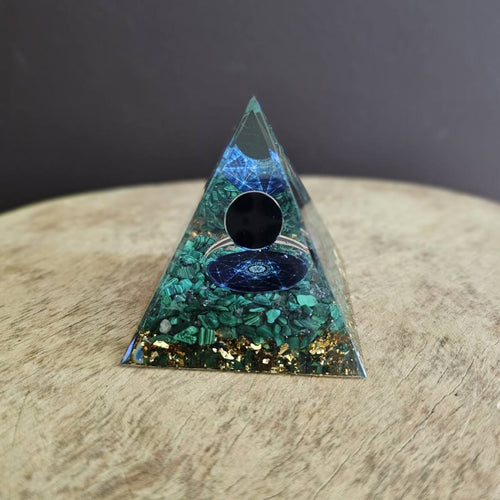 Obsidian & Malachite | Orgonite Pyramid