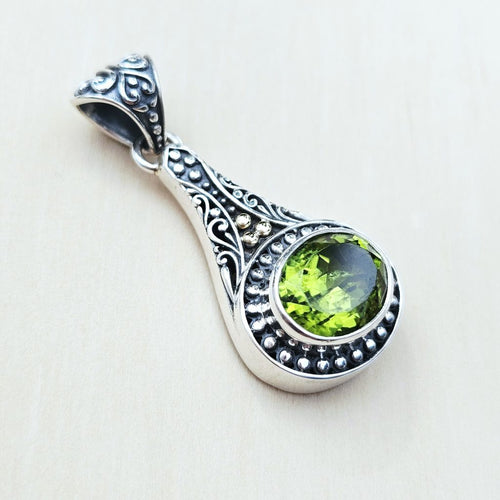 Peridot Faceted Pendant | Heart Resonance