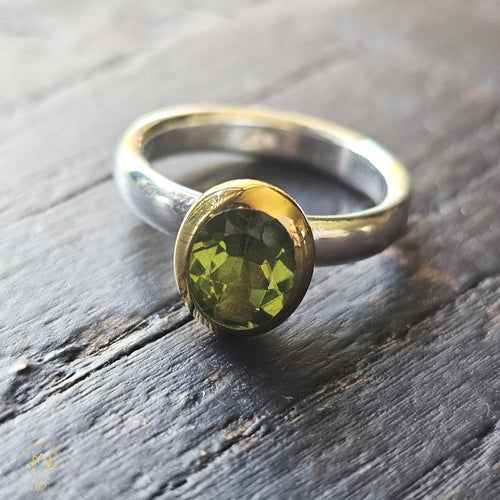 Peridot Faceted Ring | Radiant Energy