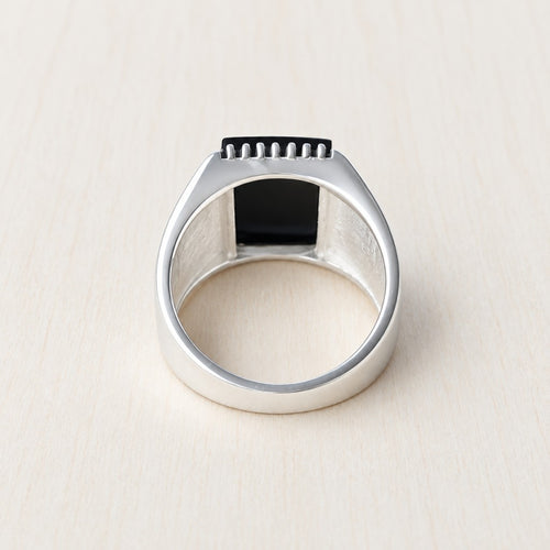 Men’s Black Onyx Signet Ring