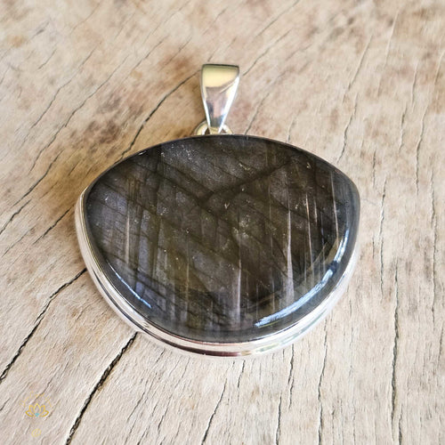 Purple Fire Labradorite Pendant | Inner Transformation