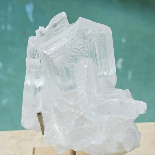 Qinglong Mine Fluorescent Selenite | Crystal Architecture