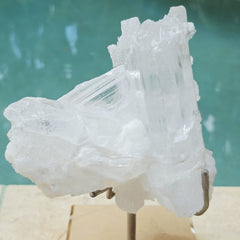 Qinglong Mine Fluorescent Selenite | Crystal Architecture