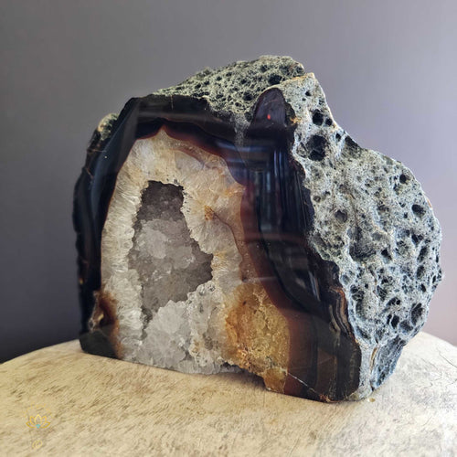 Quartz in Agate | Geode 2.7kgs