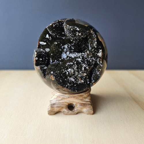 Septarian | Sphere 1.2kgs