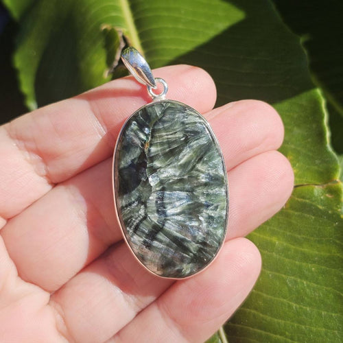 Seraphinite Pendant | Emerald Ascension
