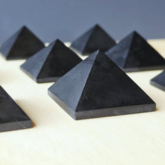 Shungite | Medium Pyramid