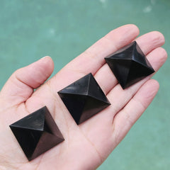 Shungite | Small Pyramid
