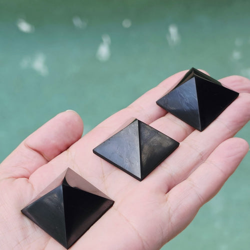 Shungite | Small Pyramid