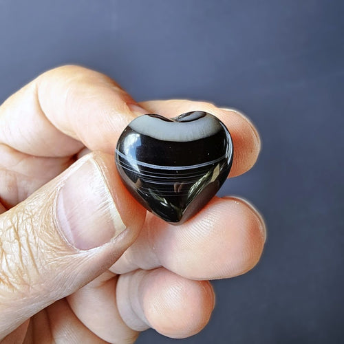 Small Black Banded Agate Hearts