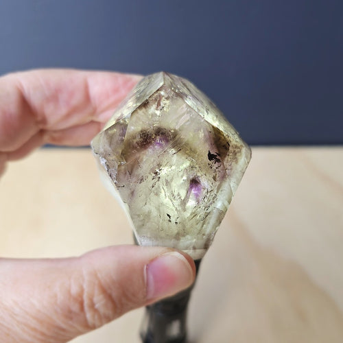 Smoky Amethyst | Phantom Guide