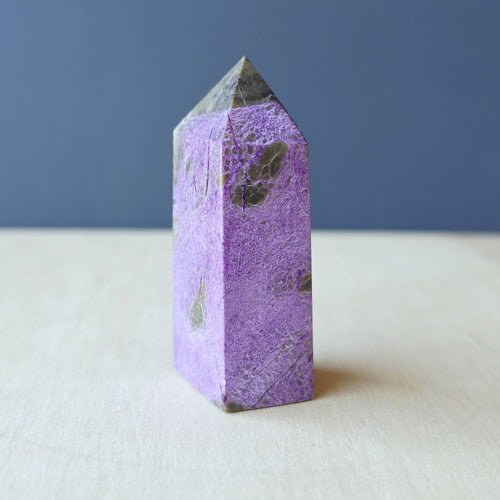 Stichtite & Serpentine Obelisk | 71gms