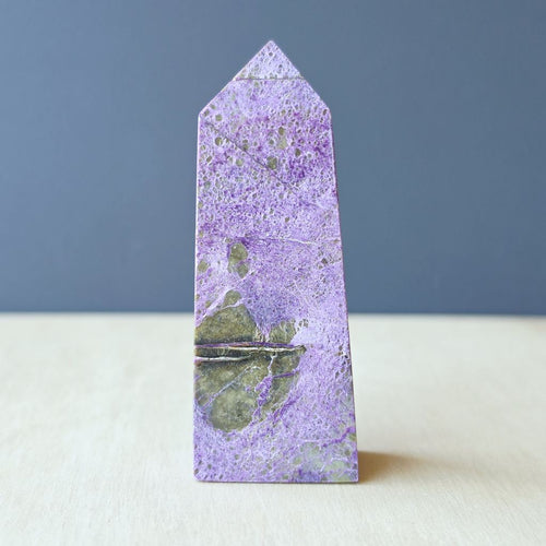 Stichtite & Serpentine Obelisk | 94gms
