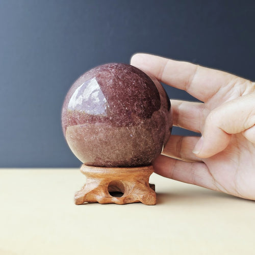 Strawberry Quartz | Sphere 745gms