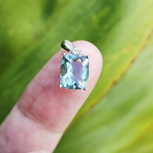 Teal Faceted Fluorite Pendant | Celestial Wave