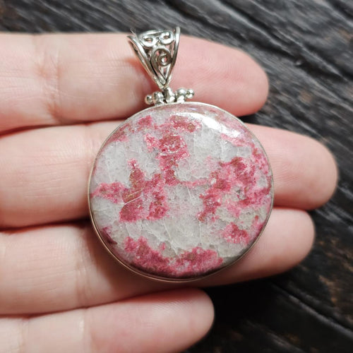 Thulite Crystal Pendant | Nurturing Energy