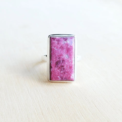 Thulite Crystal Ring | Heartline