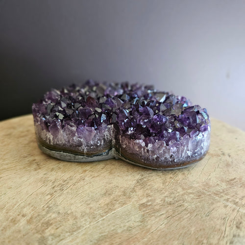 Uruguay Amethyst | Standing Heart 986gms