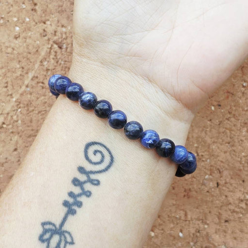 Crystal bracelet promoting truth, calm logic, and emotional balance.