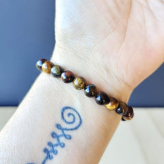 Natural Tiger’s Eye gemstone bracelet handmade in Australia for courage and clarity.