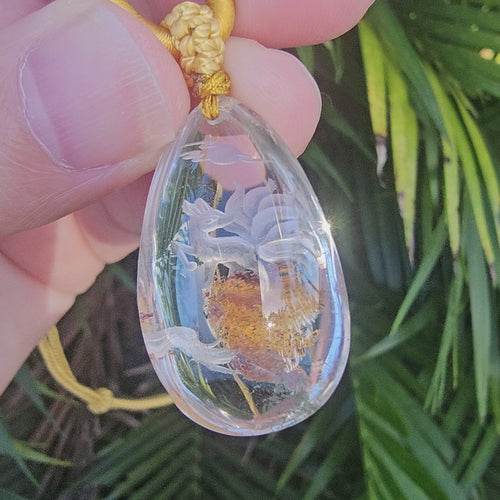 Inclusion Quartz Reverse Etched 9 Tail Fox | Necklace