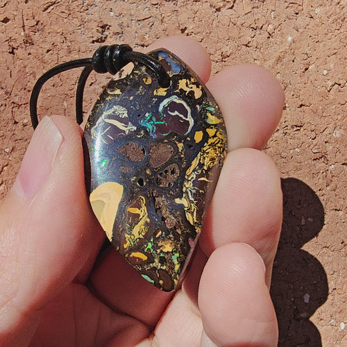 Boulder Opal Pendant | Tribal Energy