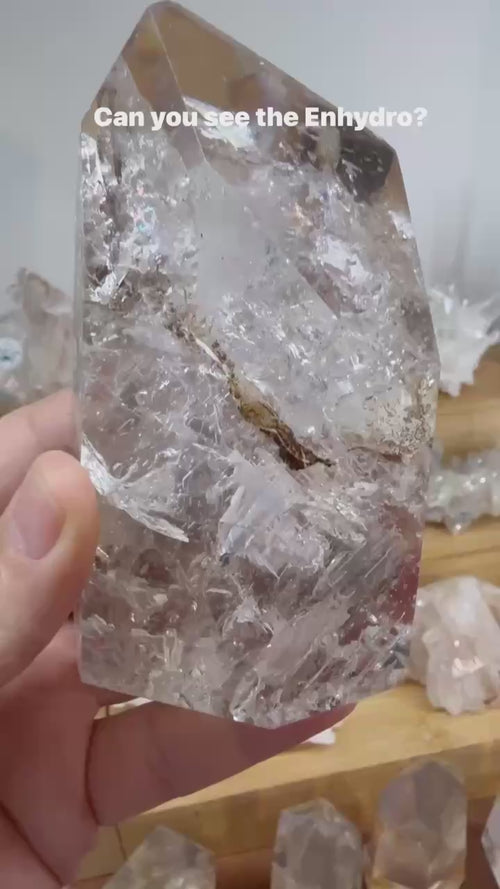 Inclusion Quartz With Enhydro | Ancient Current