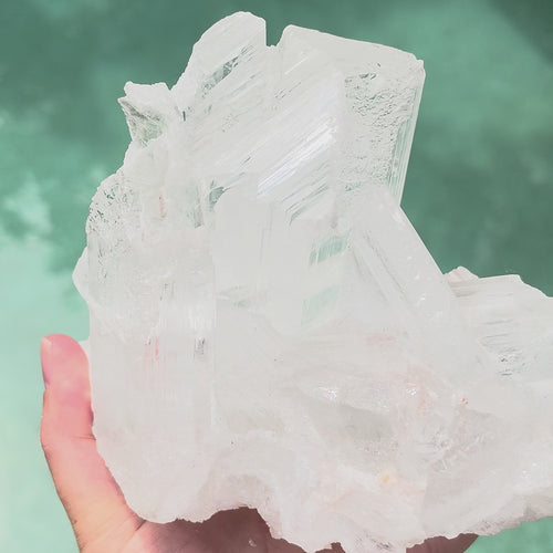 Qinglong Mine Fluorescent Selenite | Crystal Architecture